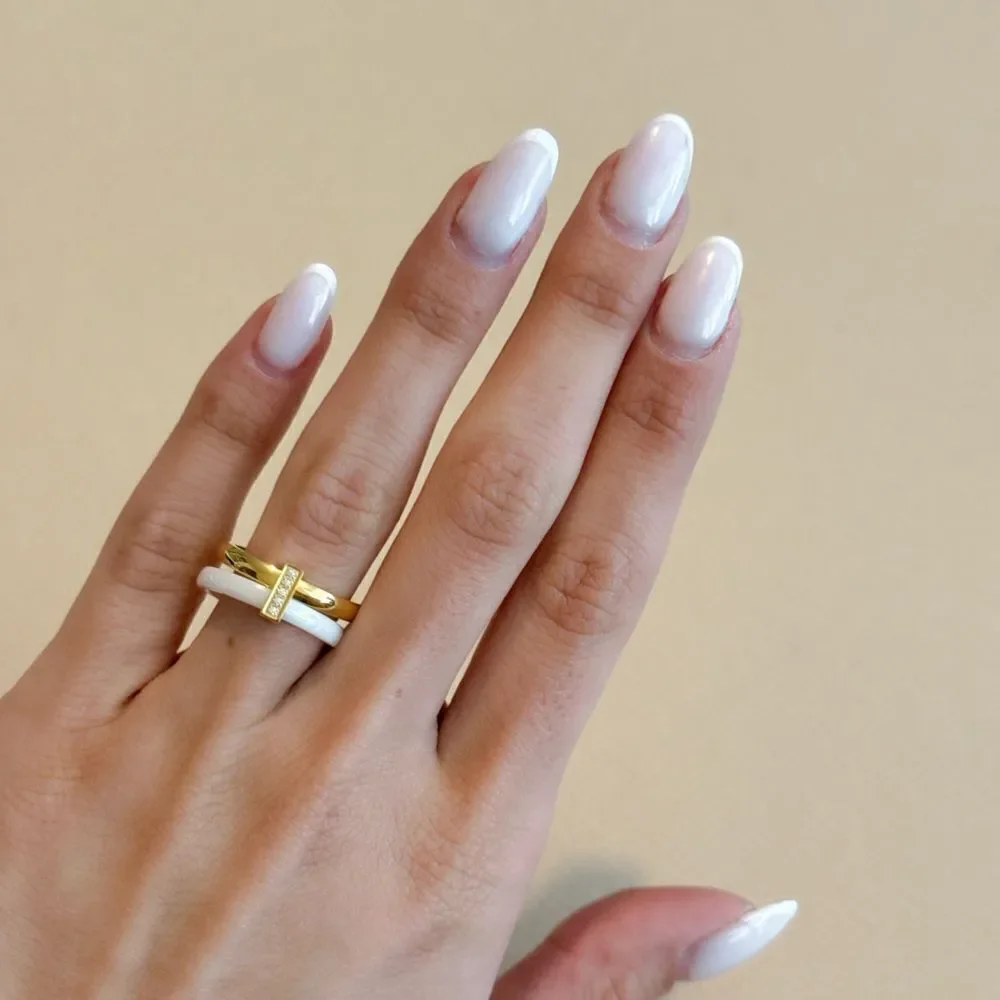 White Ring N1329